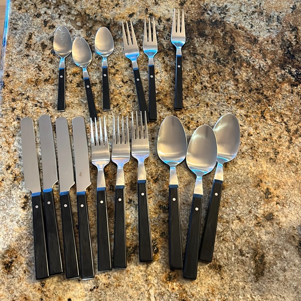 Silverware set for three